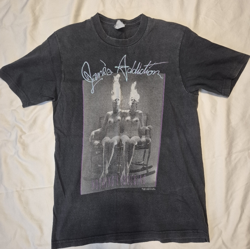 Vintage Jane's Addiction Band Tee
